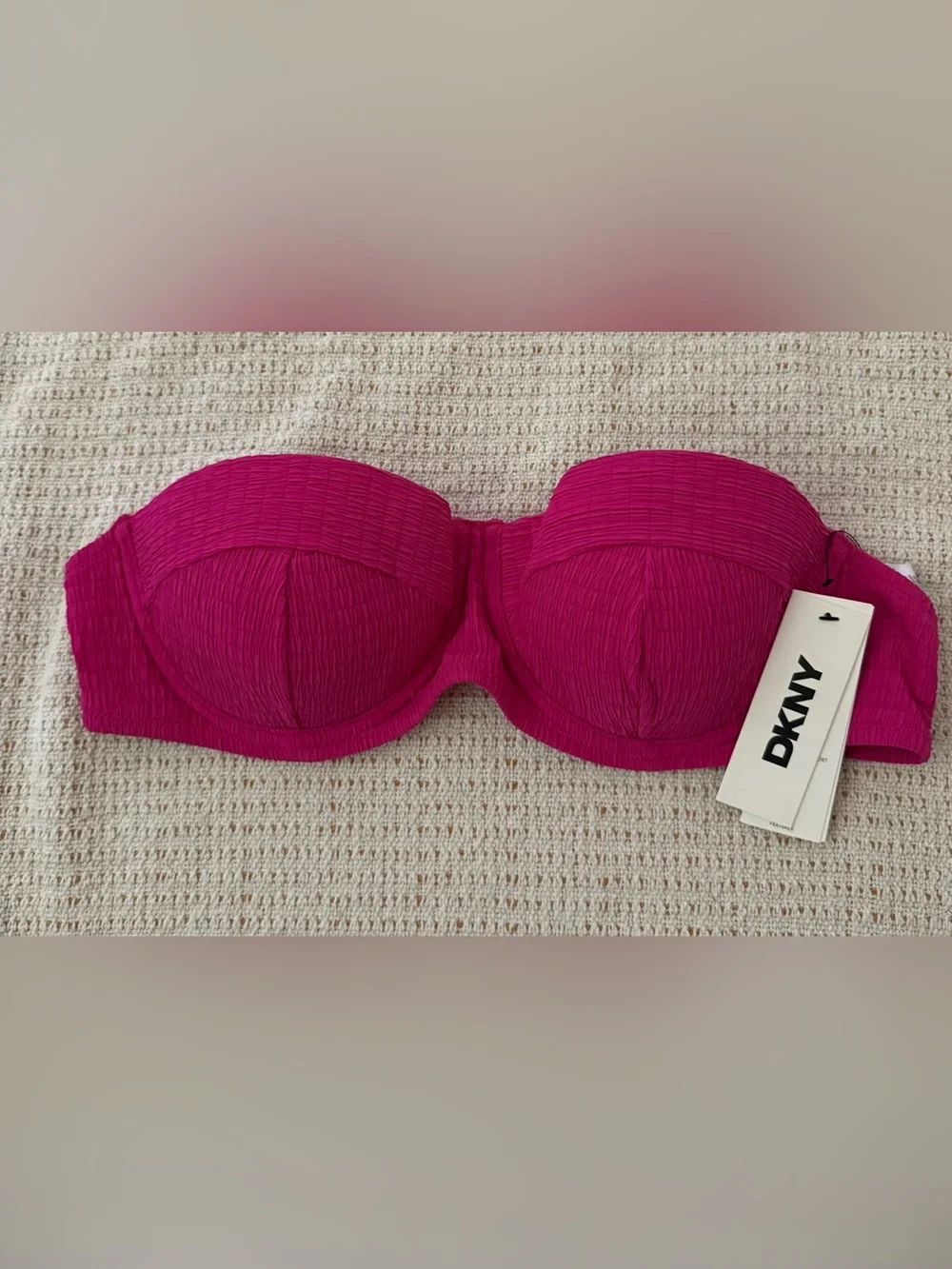 DKNY Strapless Textured Molded Balconette Bikini Top NWT